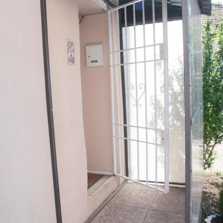 Bistrik Rose Apartment - Apartman sa 1 Spavaćom Sobom - 27