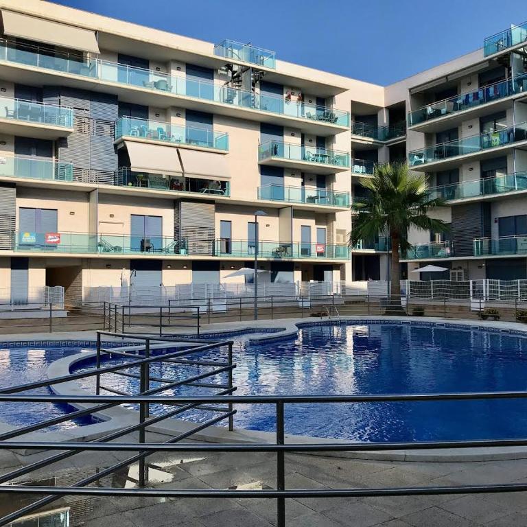 Augusta Beach - Three-Bedroom Apartment - 2