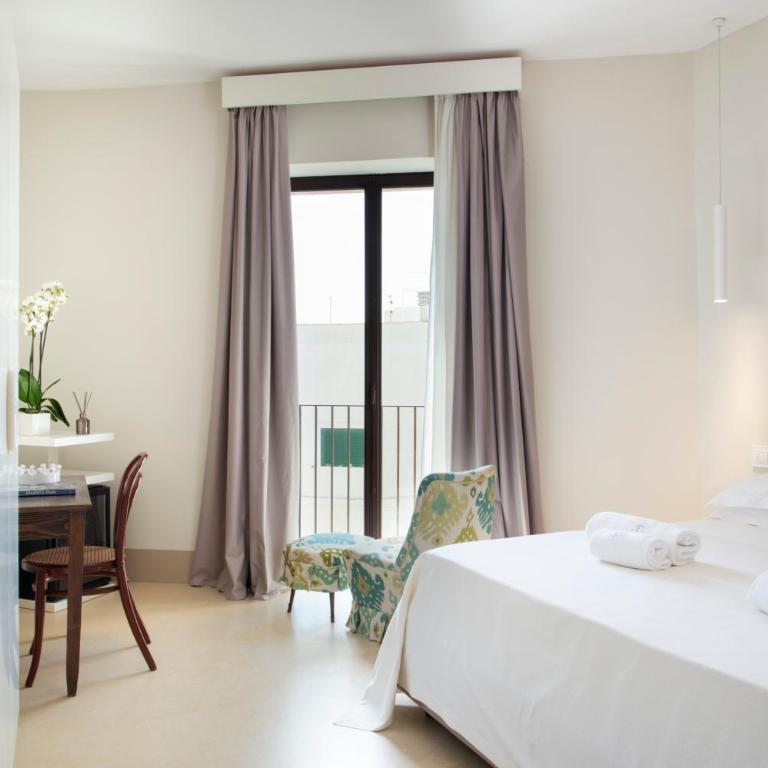 I Bastioni San Domenico - Boutique Hotel - Camera Matrimoniale Classic con Vista Mare Parziale - 5