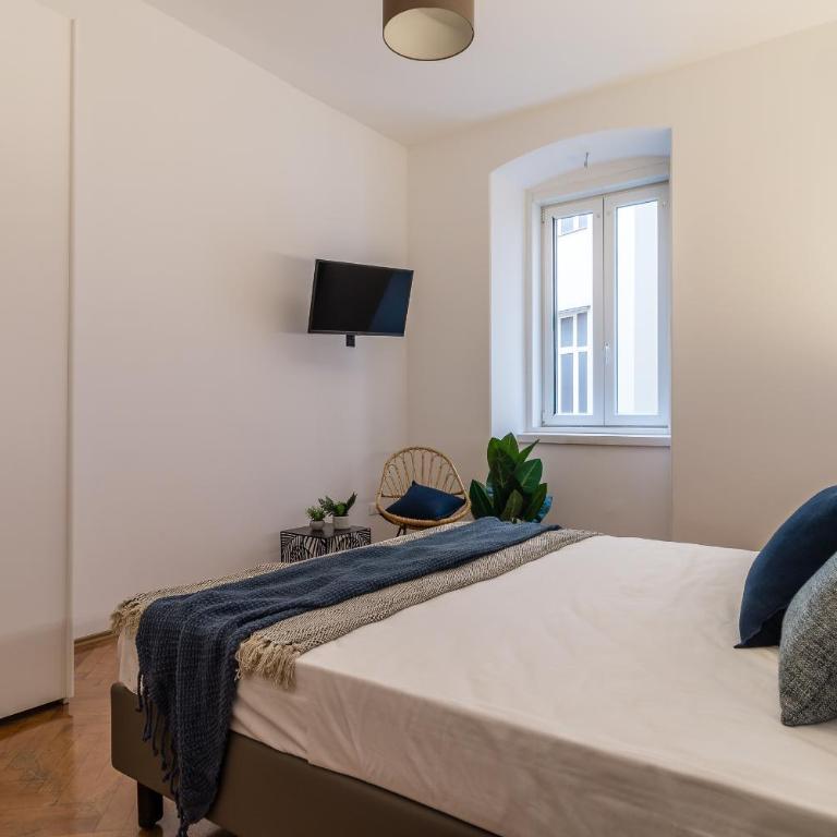 Pregiata camera con bagno privato - Blu di Prussia - Appartamento con 1 Camera da Letto - 8