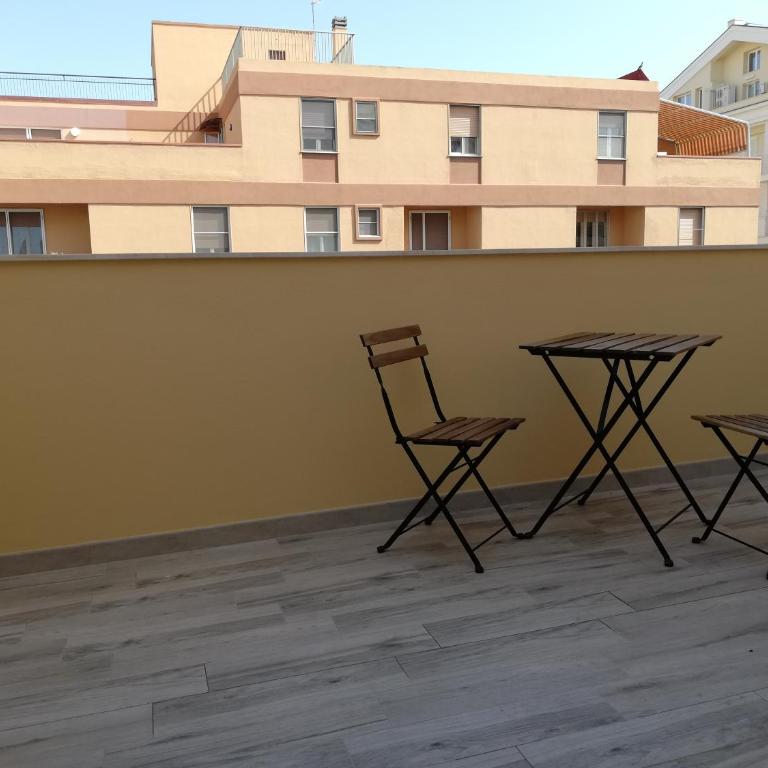 DOMO ALGHERO CENTRO - Camera Matrimoniale con Terrazza - 21