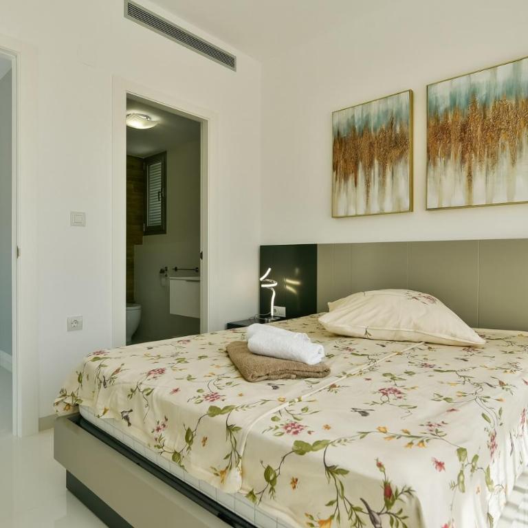 Casa Mazal, Lujosa villa Independiente a 150m del mar - Casa de 4 dormitorios - 18