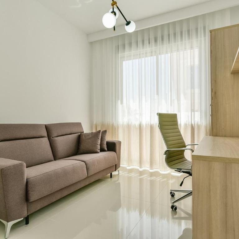 Casa Mazal, Lujosa villa Independiente a 150m del mar - Casa de 4 dormitorios - 28