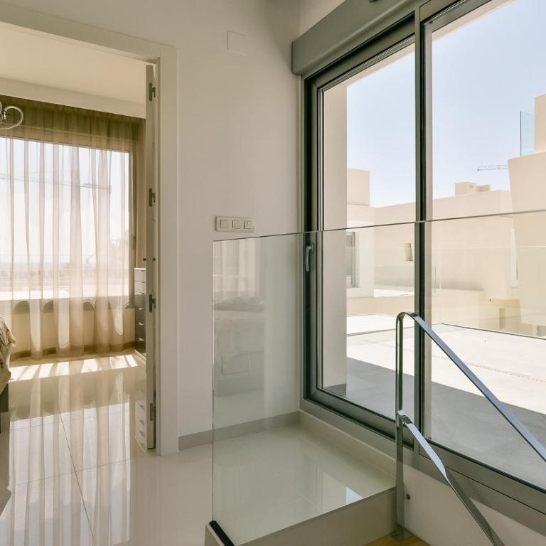 Casa Mazal, Lujosa villa Independiente a 150m del mar - Casa de 4 dormitorios - 16