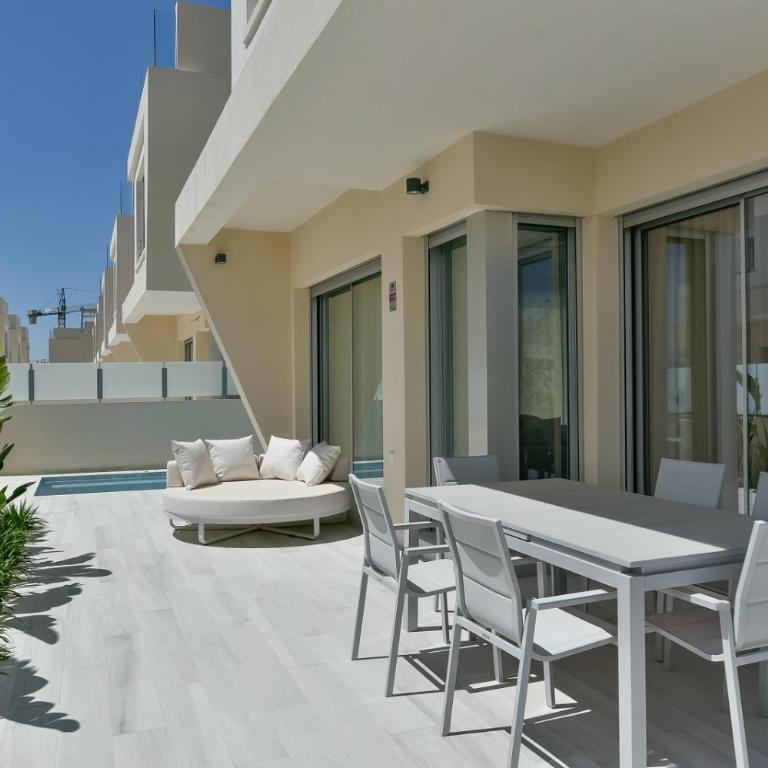 Casa Mazal, Lujosa villa Independiente a 150m del mar - Casa de 4 dormitorios - 3