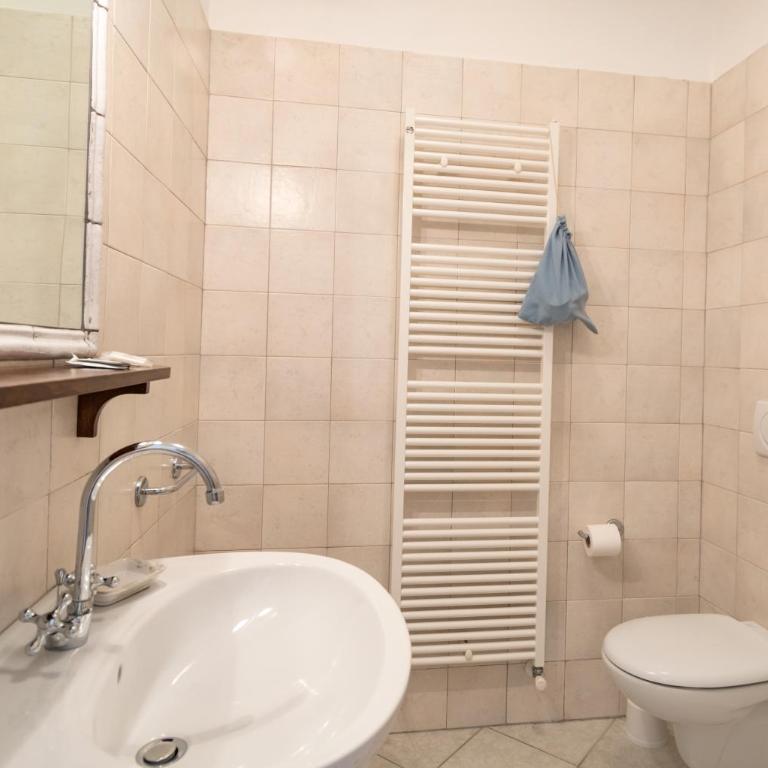 Bed & Breakfast Al Pian d'Assisi - Camera Matrimoniale Standard - 16