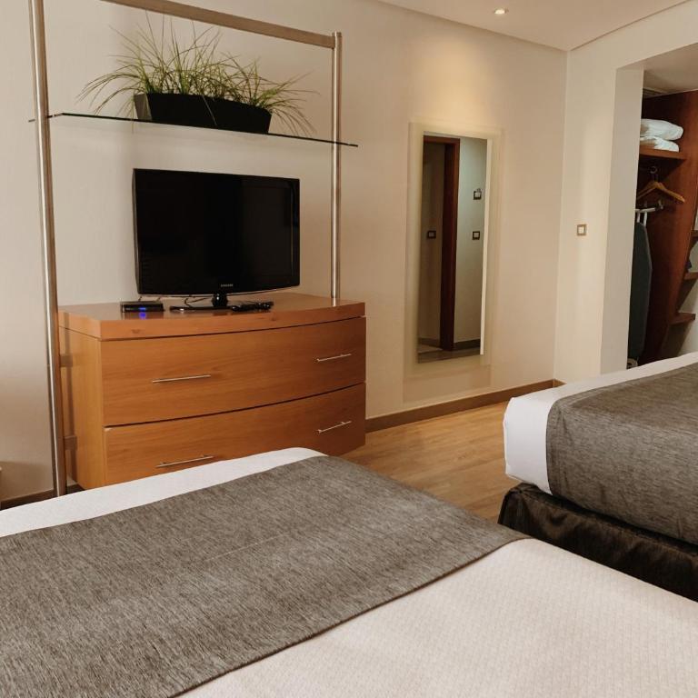 Hotel Mercury Inn - Double Room with Two Double Beds - 4
