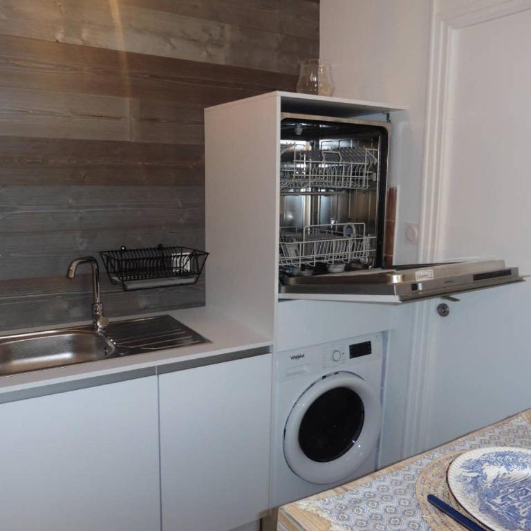 TY LAUMANN sur le PORT petite maison avec jardin - Parking gratuit - One-Bedroom House - 29