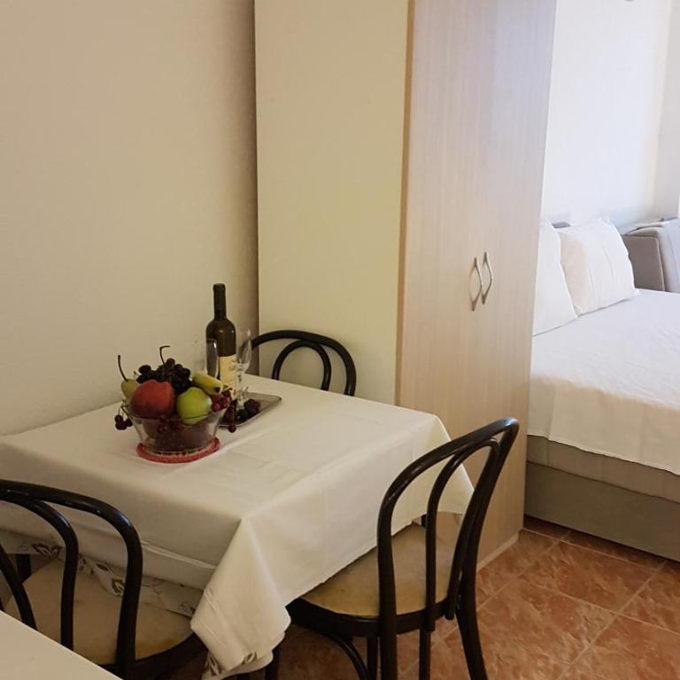 Apartmani Neda Bane - Studio with Balcony and Sea View - 18