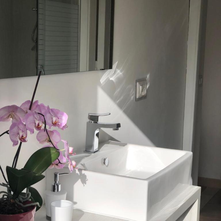 B&B Fashion style - Double Room with Balcony - 15