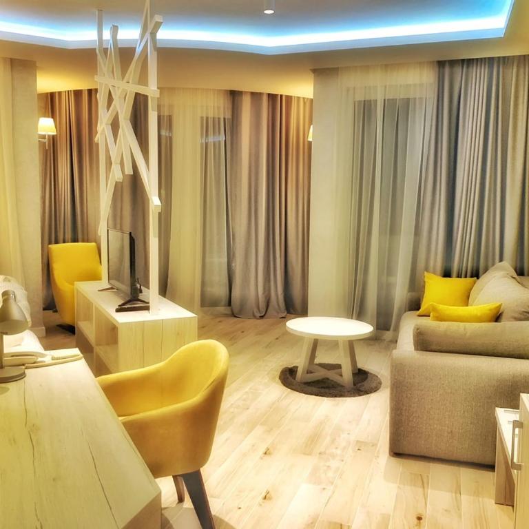 Hotel Pierina - Porodični Apartman Tipa "Suite" - 2