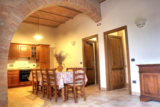 Agriturismo Bellarosa - Appartamento con 2 Camere da Letto (4 Adulti) - 6