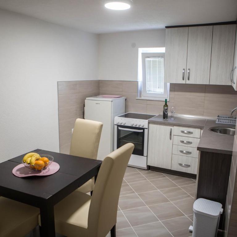 Apartman Miloš - Apartman Tipa "Suite" sa Terasom - 13