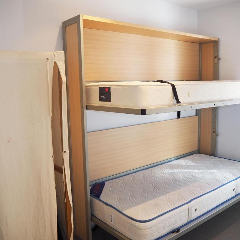 Saromar II Apartament amb dues terrasses per 6 persones a 5 minuts de la Platja Gran - Apartamento con terraza - 25
