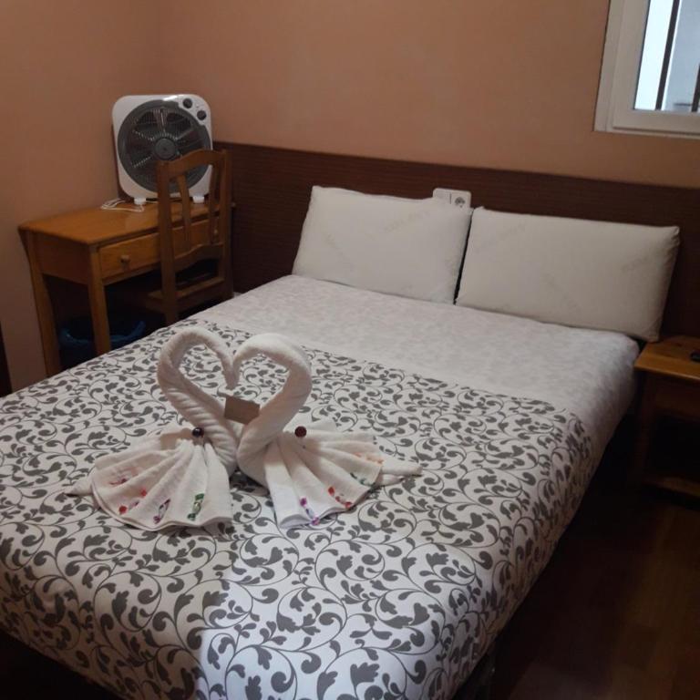 New Go Inn - Habitación Doble Interior Pequeña - 1