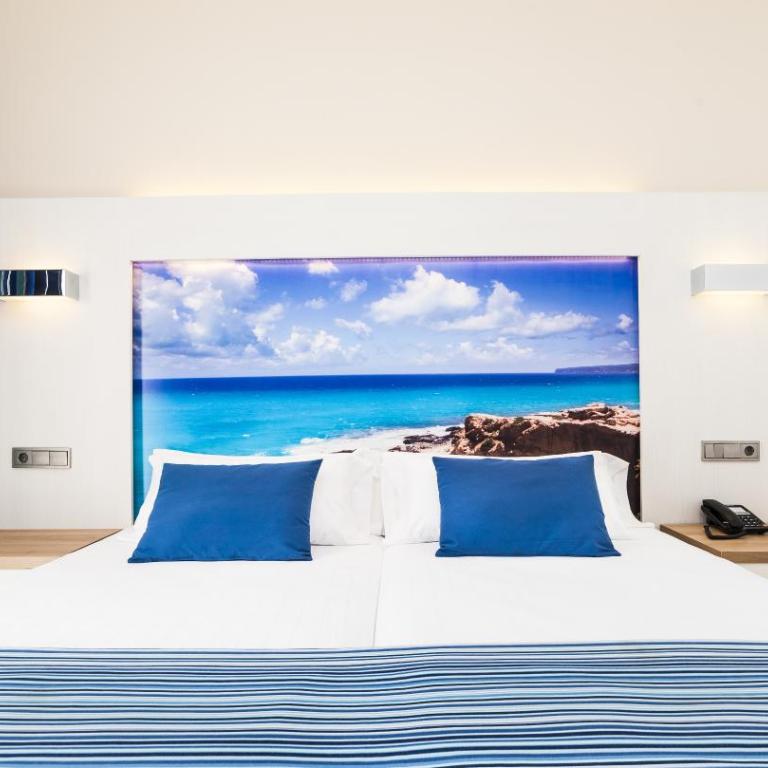 Globales Playa Estepona - Habitación Doble Superior con balcón - 2