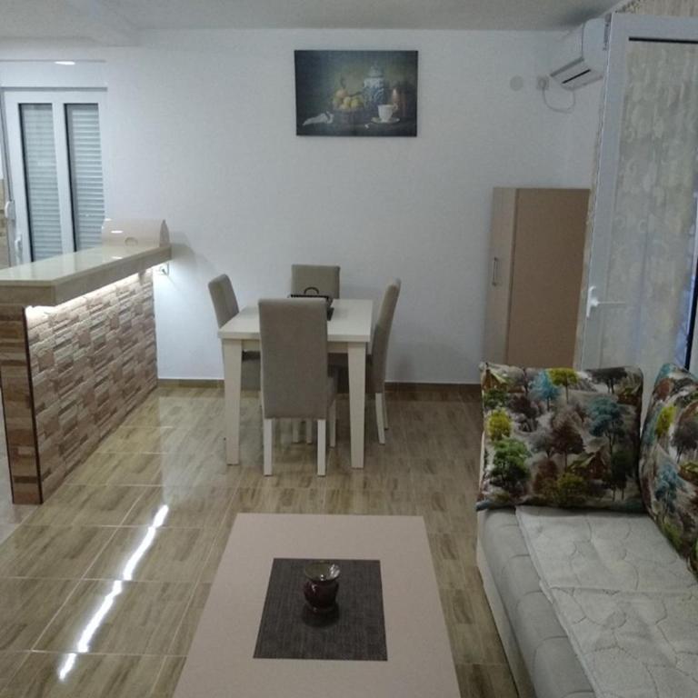 Guesthouse Marko - One-Bedroom Apartment - 17