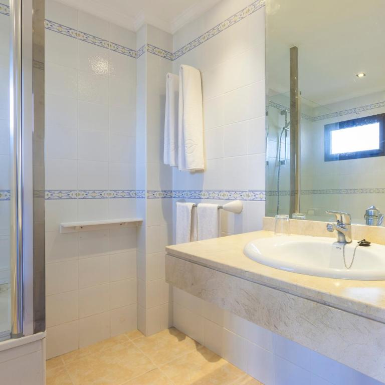 Globales Cortijo Blanco - Habitación Doble - 2 camas - 1