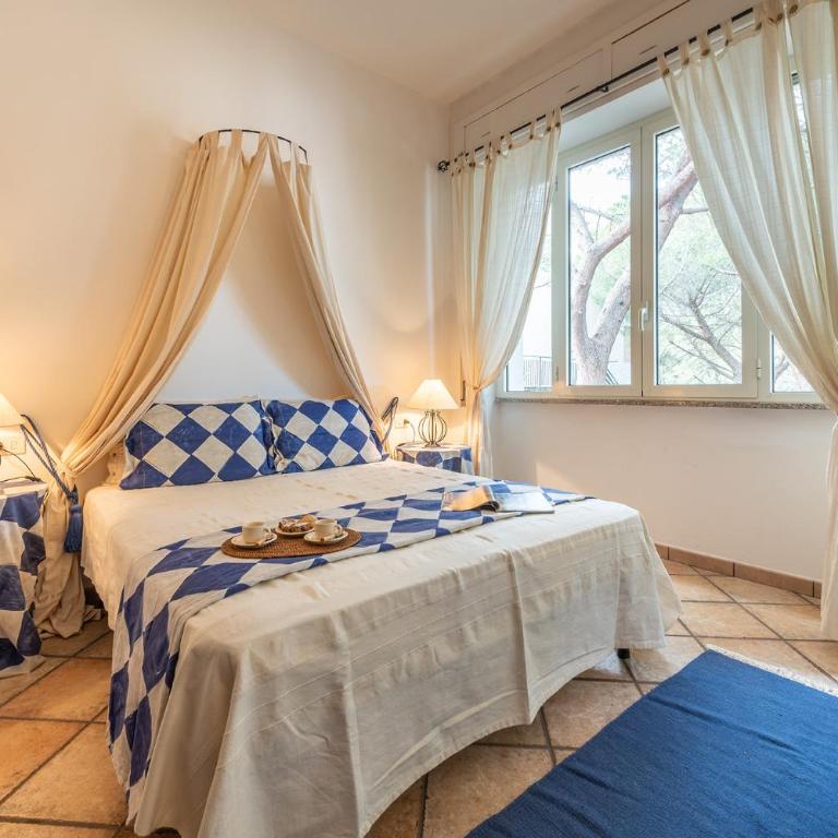 villa in centro con piscina - Villa - 14