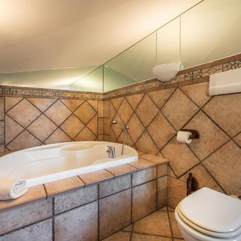 villa in centro con piscina - Villa - 30