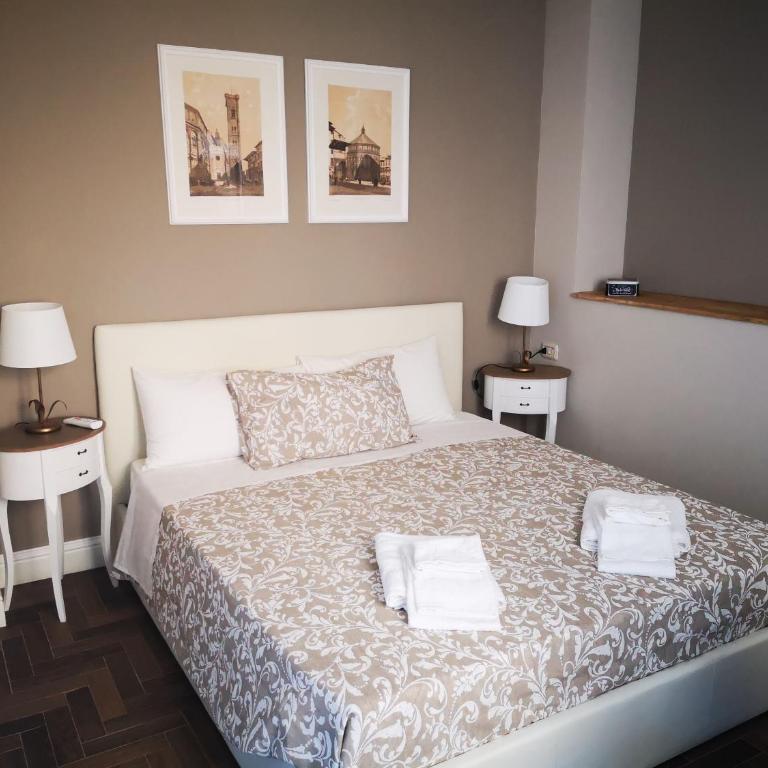 lacasadicavour Duomo Apt - Penthouse Apartment - 12