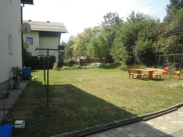 Ferienwohnung Messner-Schauer - Apartment mit 3 Schlafzimmern und Balkon - 98