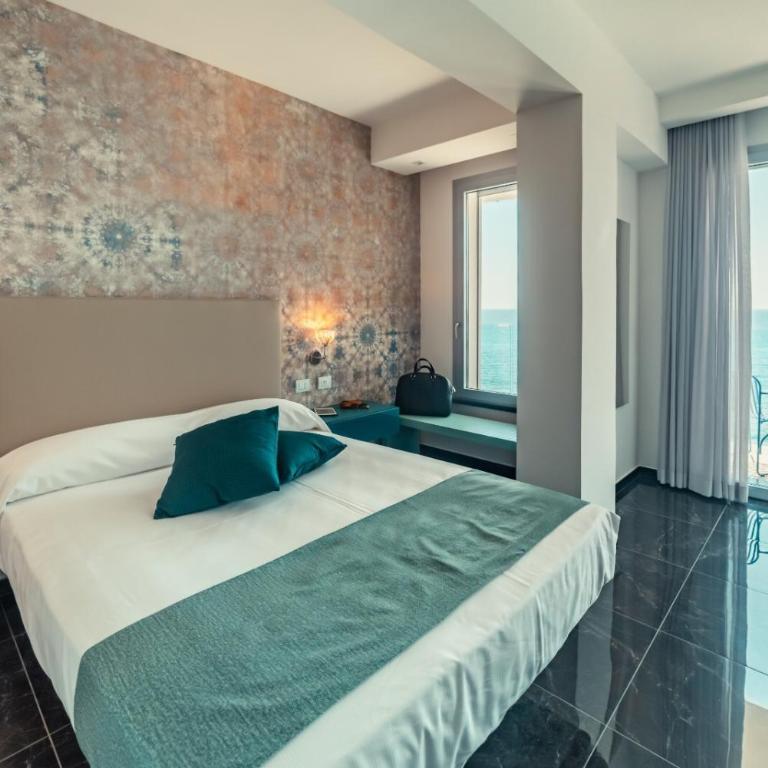 Nautilus Hotel - Camera Matrimoniale Superior con Vista Mare - 2