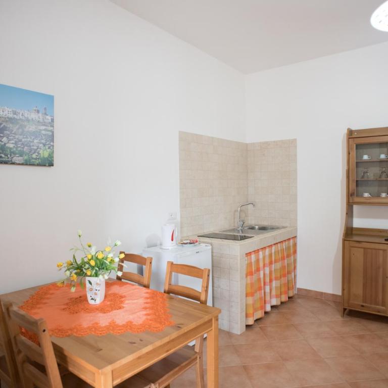 Red Rose B&B - One-Bedroom Apartment - 13