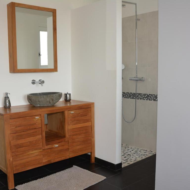 Villa ZEN - Two-Bedroom Apartment - 23