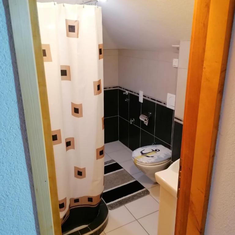 Apartment Aleksandar - Two-Bedroom Apartment - 5