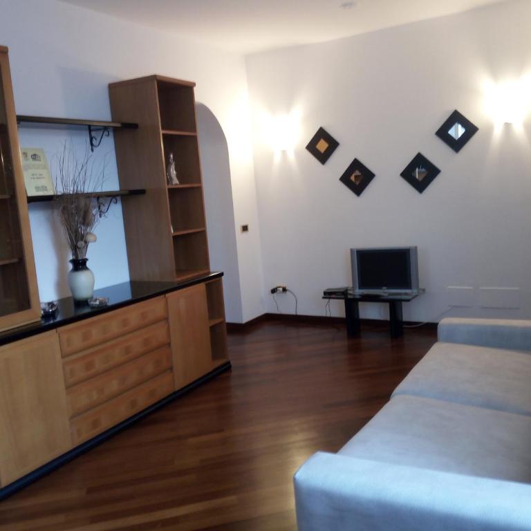 Villa Puccini Bed & Breakfast - Appartamento con Vista Montagna - 12