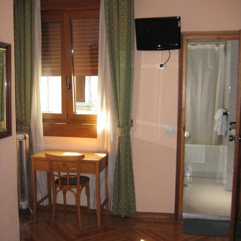 Hostal La Selecta - Habitación Doble - 2 camas - 2