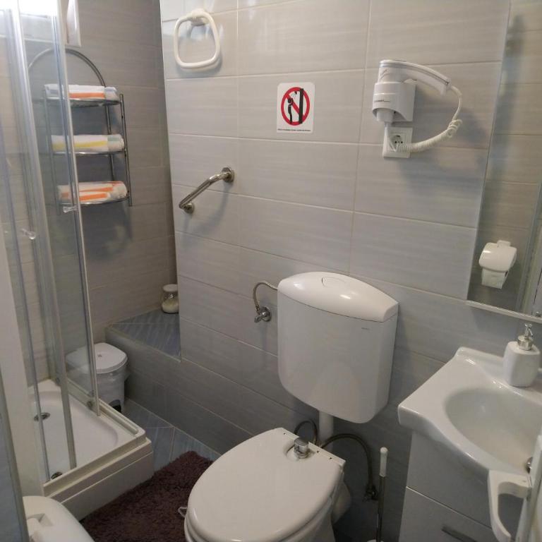 Center Una Apartment - Deluxe Apartment - 26