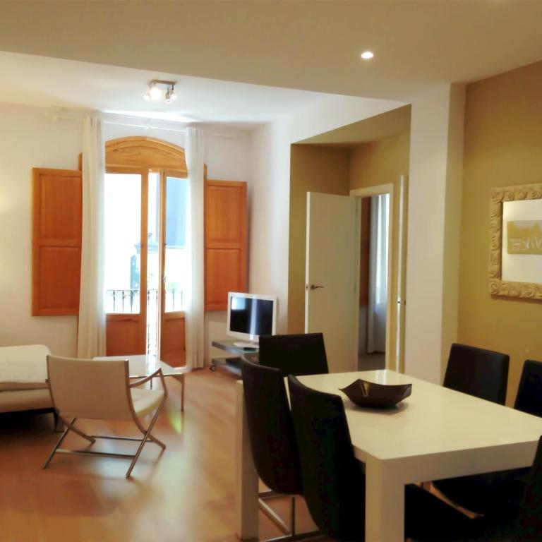 Edificio Palomar - PalomarGroup - Two-Bedroom Apartment with Balcony - 15