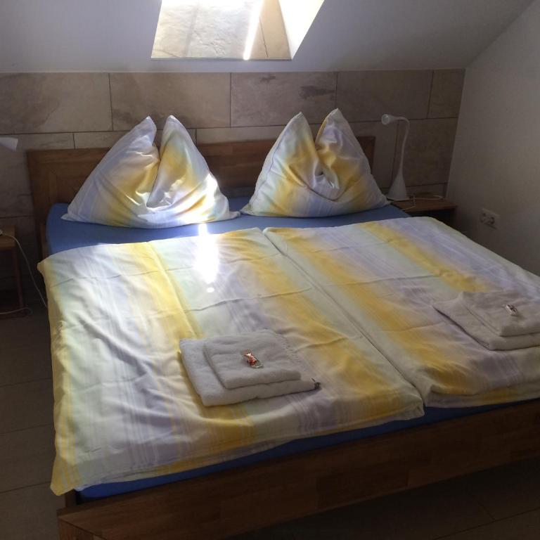 Ferienwohnung Frieser - Apartment mit 2 Schlafzimmern, Terrasse und Seeblick - 6