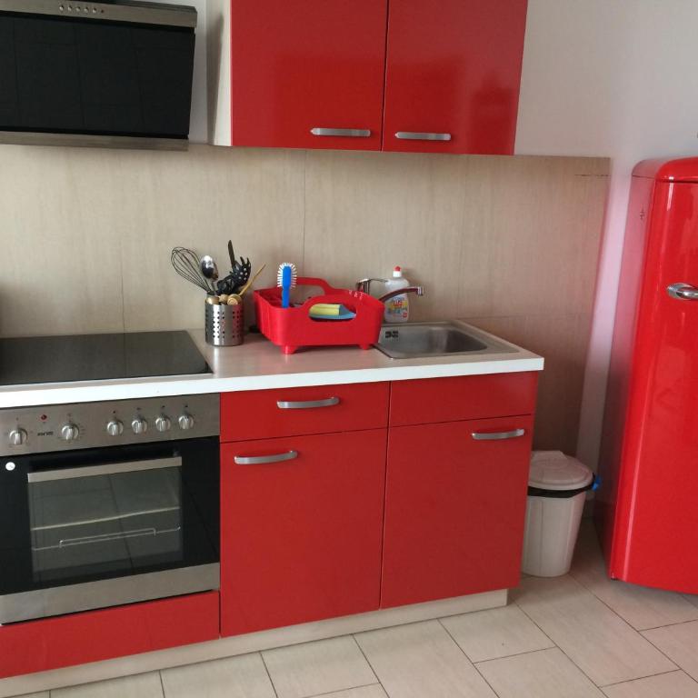 Ferienwohnung Frieser - Apartment mit 2 Schlafzimmern, Terrasse und Seeblick - 3