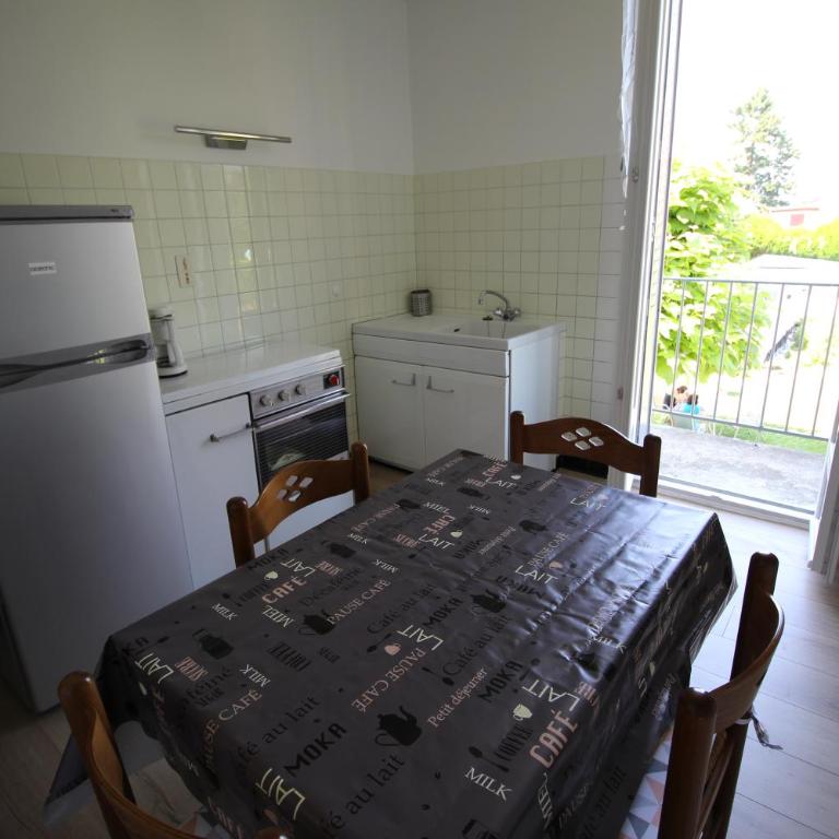 Les Meublés des Coteaux d'Aix - Apartment with Garden View - 15
