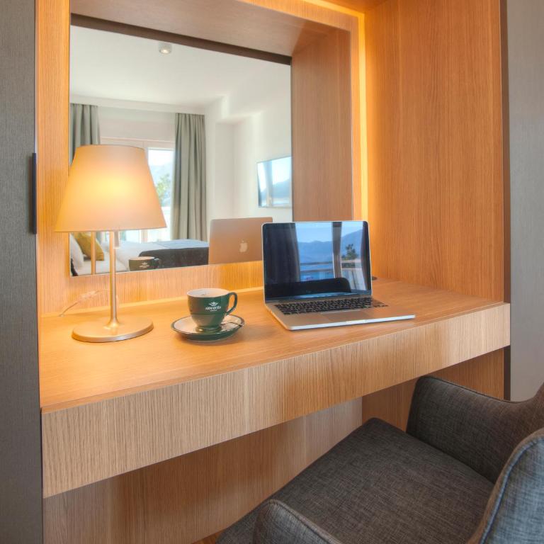 Fontana Hotel & Gastronomy - Apartman Tipa "Suite" s Pogledom na Grad - 4