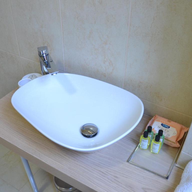 Apartmani Art Karampana - Apartment with Balcony - 5
