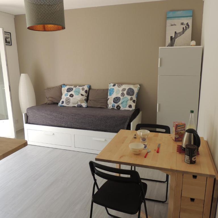 Appartement Bat B La Cerisaie - Appartamento con 1 Camera da Letto - 4