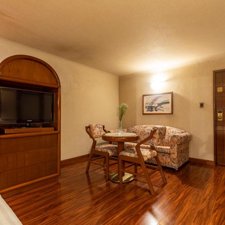 Hotel Beverly - Junior Suite - 2