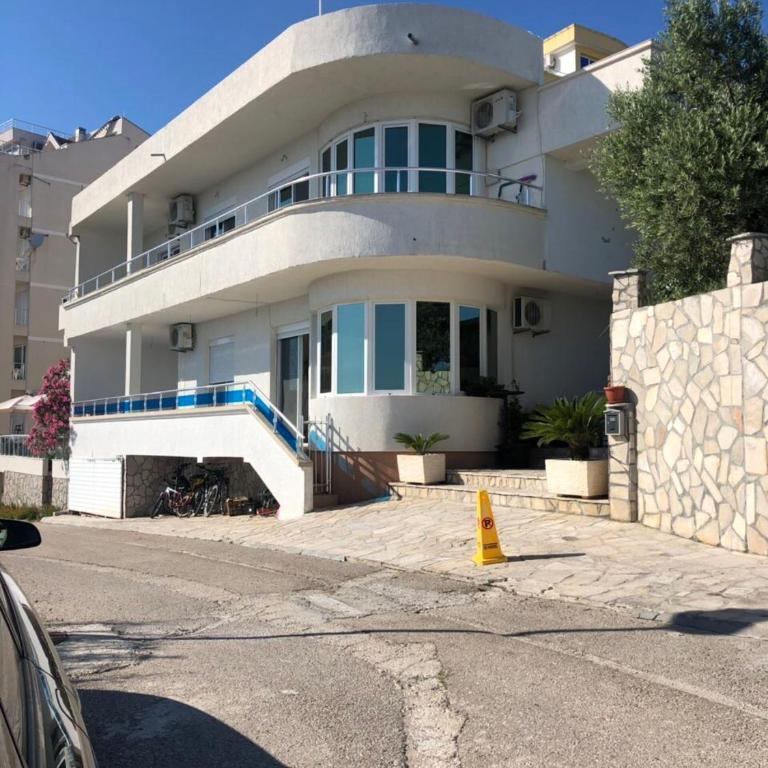 Apartmani Dini - Apartman sa 1 Spavaćom Sobom - 2