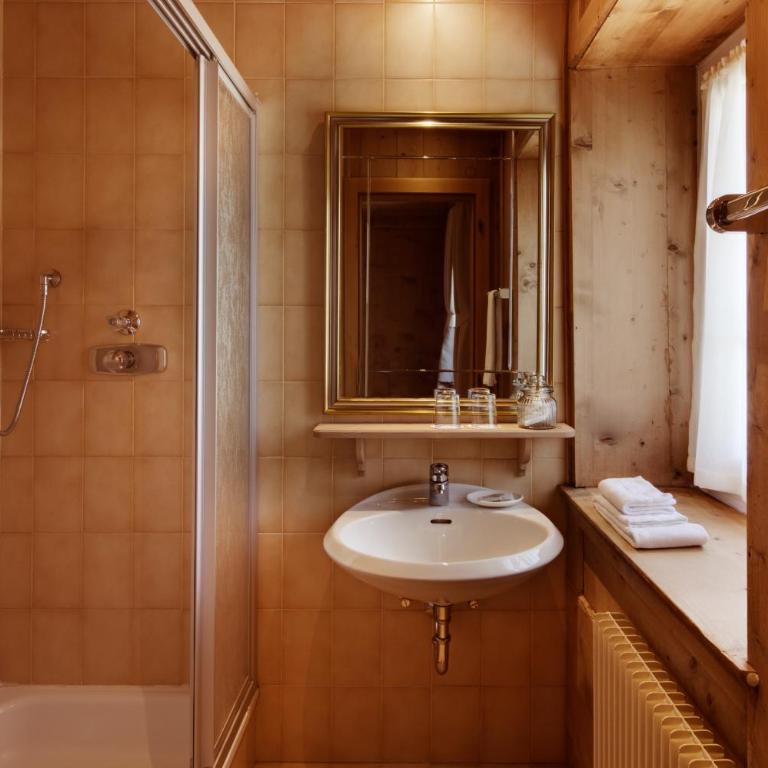 Berghotel Ladinia - Double Room - 6