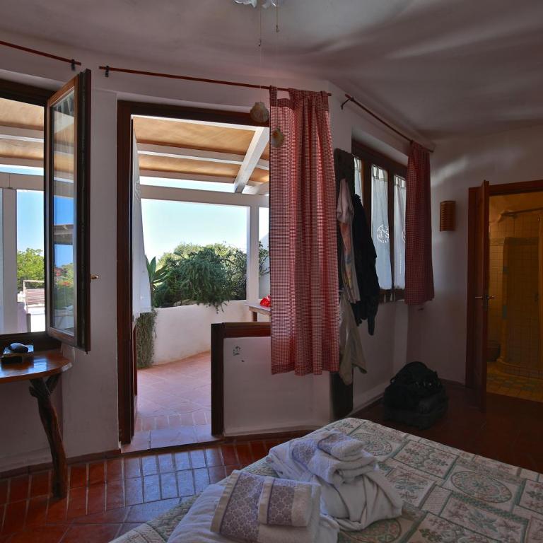 Il Cigno Affittacamere Bed & Breakfast - Camera Tripla con Vista Mare - 2