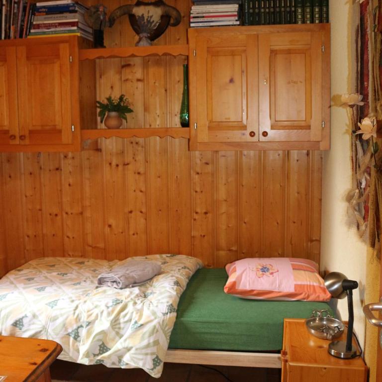 BnB Claudy et Elizabeth Michellod-Dutheil - Einzelzimmer mit Gemeinschaftsbad - 6
