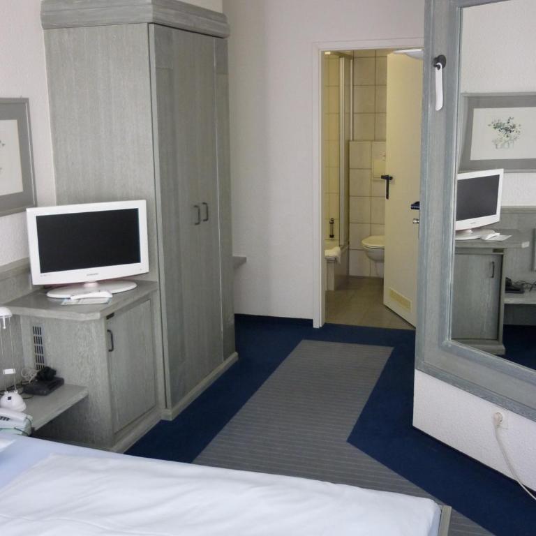 Avenue Hotel - Doppelzimmer - 11