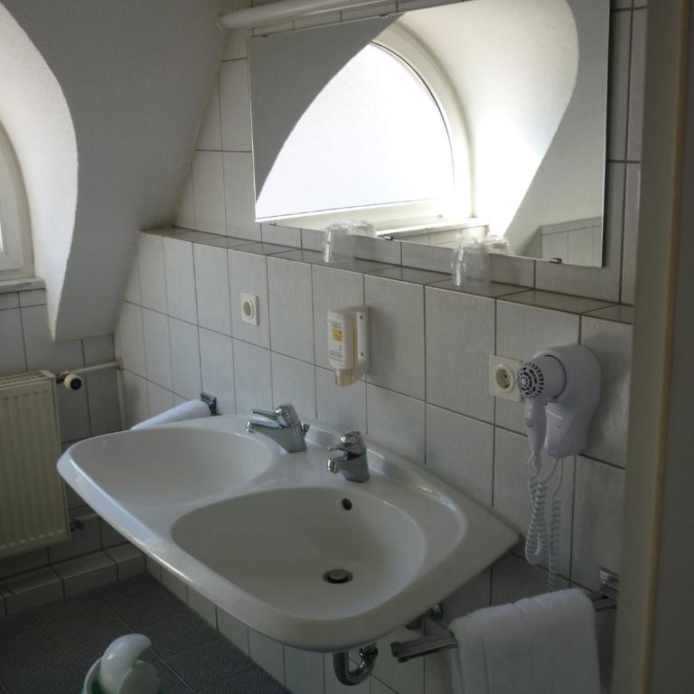 Avenue Hotel - Doppelzimmer - 12