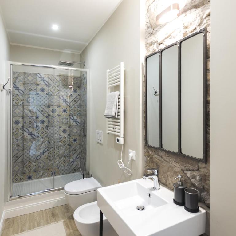 Casa di Ele - Camera Matrimoniale con Bagno Privato - 11