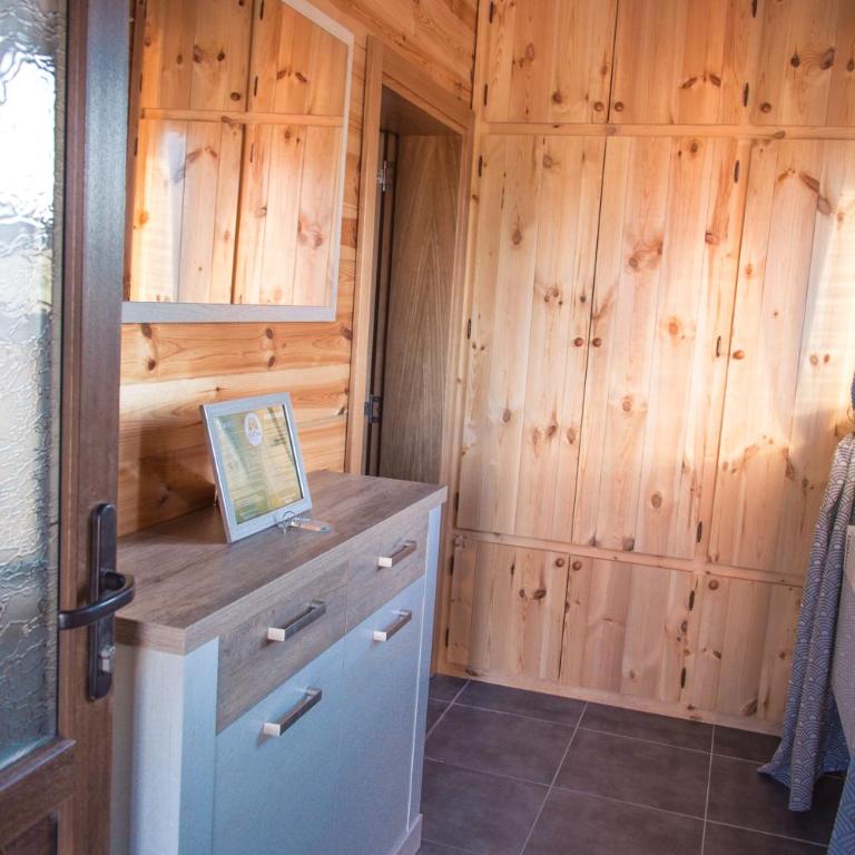 Wood Inn - Two-Bedroom Villa - 20