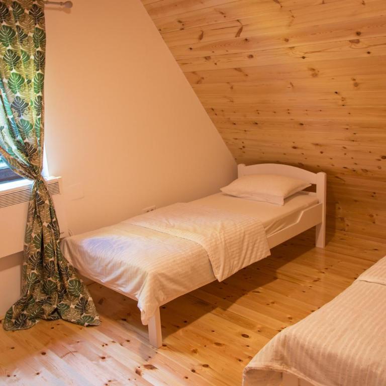Wood Inn - Two-Bedroom Villa - 14